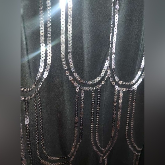 Dress sleeveless tank style midi. Super light fabric any occasion - Picture 7 of 7